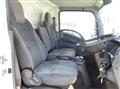 2020 Isuzu Elf Truck