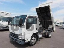 2015 Isuzu Elf Truck