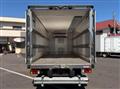 2017 Isuzu Elf Truck