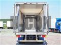 2020 Isuzu Elf Truck