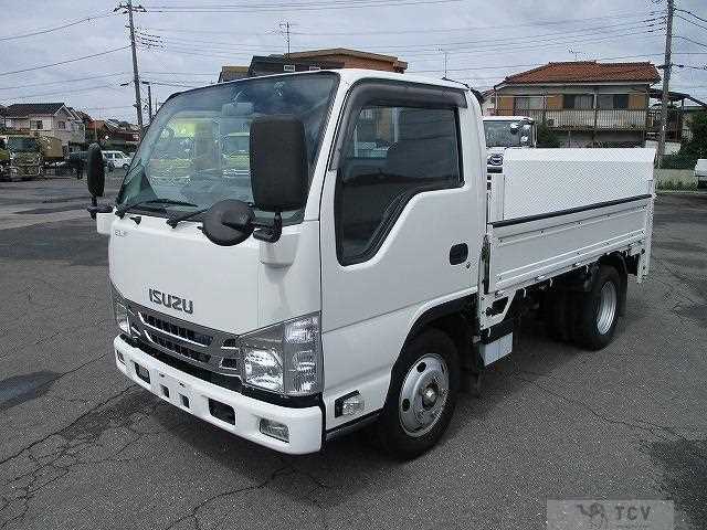 2021 Isuzu Elf Truck
