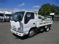 2017 Isuzu Elf Truck