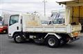 2017 Isuzu Elf Truck
