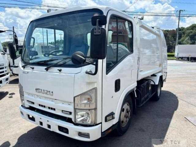 2014 Isuzu Elf Truck