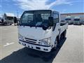 2020 Isuzu Elf Truck