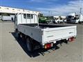2020 Isuzu Elf Truck