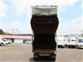 2013 Isuzu Elf Truck