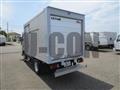 2016 Isuzu Elf Truck