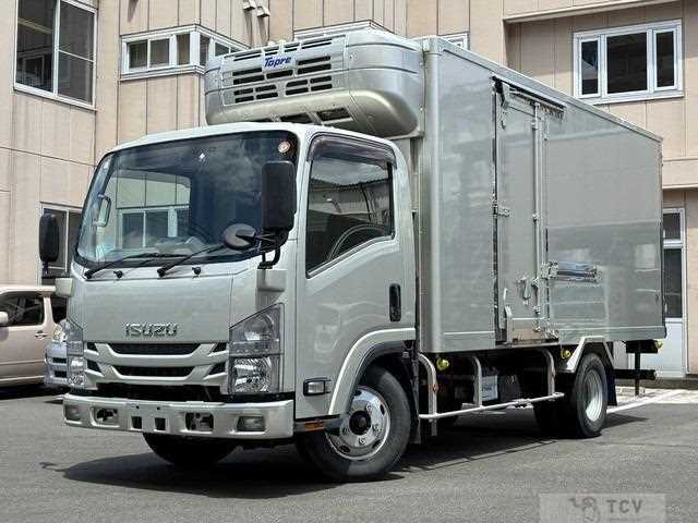 2021 Isuzu Elf Truck