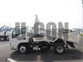 2013 Isuzu Elf Truck