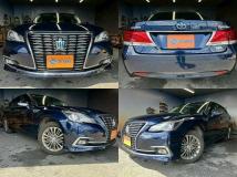 2016 Toyota Crown Hybrid