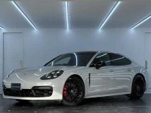 2019 Porsche Panamera