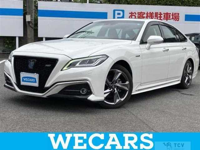 2019 Toyota Crown Hybrid