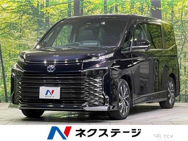 2022 Toyota Voxy