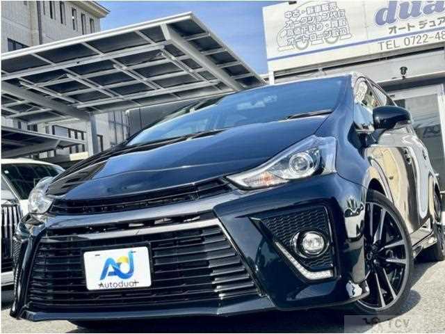 2017 Toyota PRIUS α