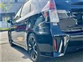 2017 Toyota PRIUS α