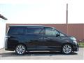 2011 Toyota Vellfire