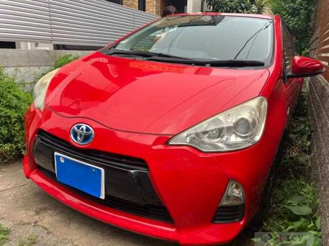 2012 Toyota AQUA