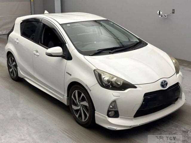 2013 Toyota AQUA