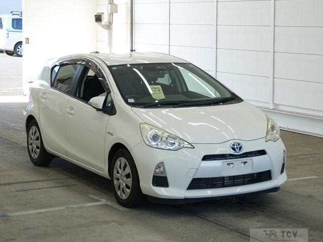 2014 Toyota AQUA