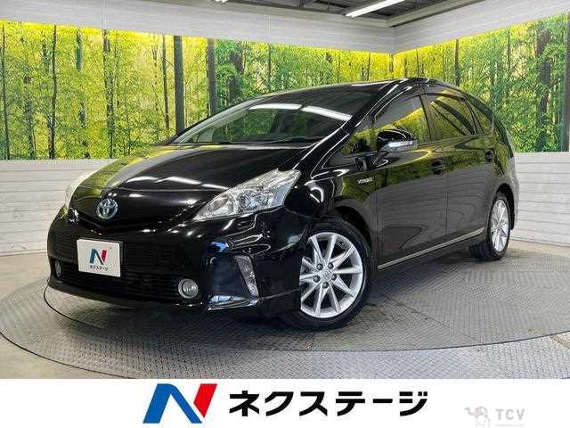 2012 Toyota PRIUS α