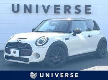 2021 BMW MINI