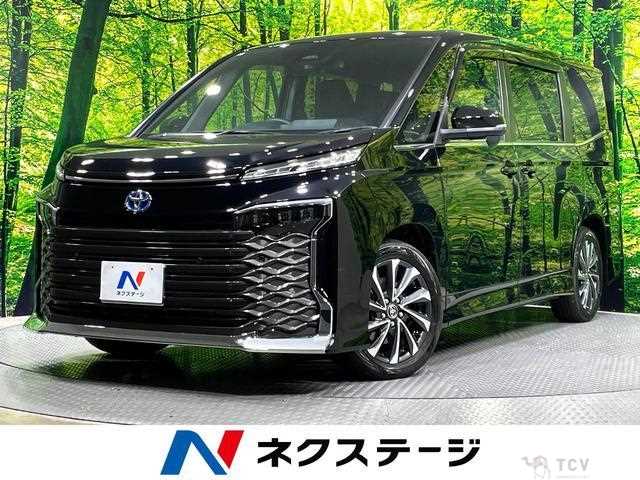 2025 Toyota Voxy