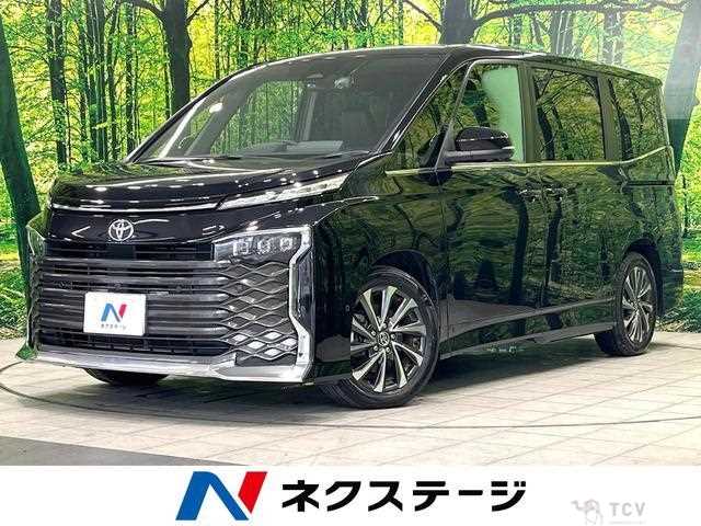 2022 Toyota Voxy