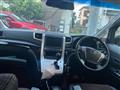 2013 Toyota Alphard G