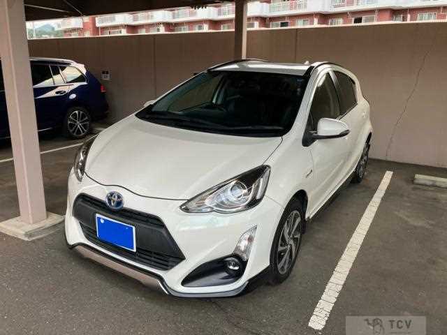 2016 Toyota AQUA