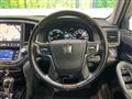 2017 Toyota Crown Hybrid