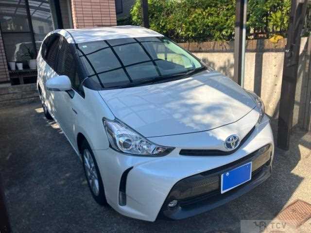 2015 Toyota PRIUS α