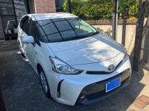 2015 Toyota PRIUS α