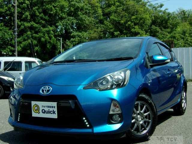 2013 Toyota AQUA