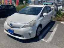 2011 Toyota PRIUS α