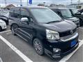 2013 Toyota Voxy