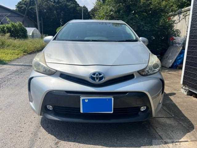 2016 Toyota PRIUS α