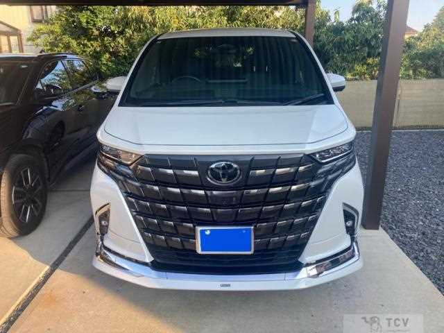 2025 Toyota Alphard Hybrid