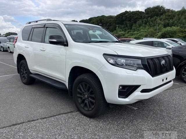 2023 Toyota Land Cruiser Prado