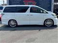 2011 Toyota Vellfire