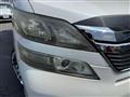 2011 Toyota Vellfire