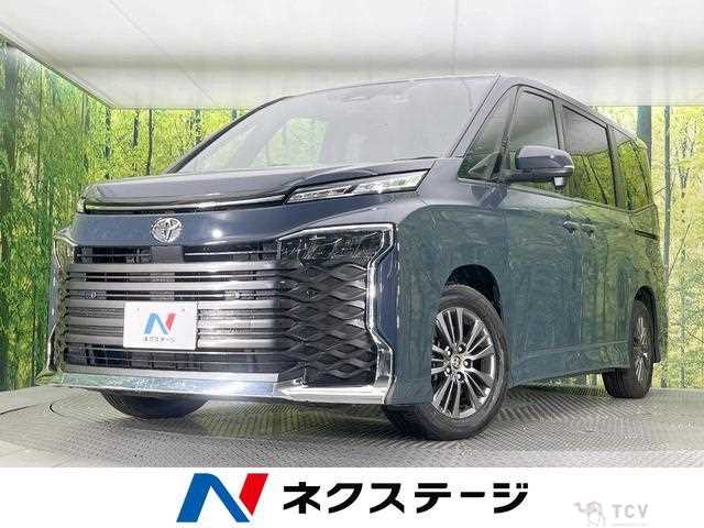 2023 Toyota Voxy
