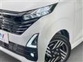 2025 Nissan Nissan Others