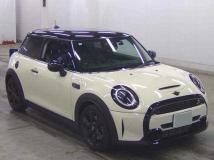 2022 BMW MINI