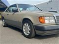 1988 Mercedes-Benz Midium Class