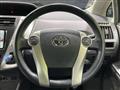 2011 Toyota PRIUS α