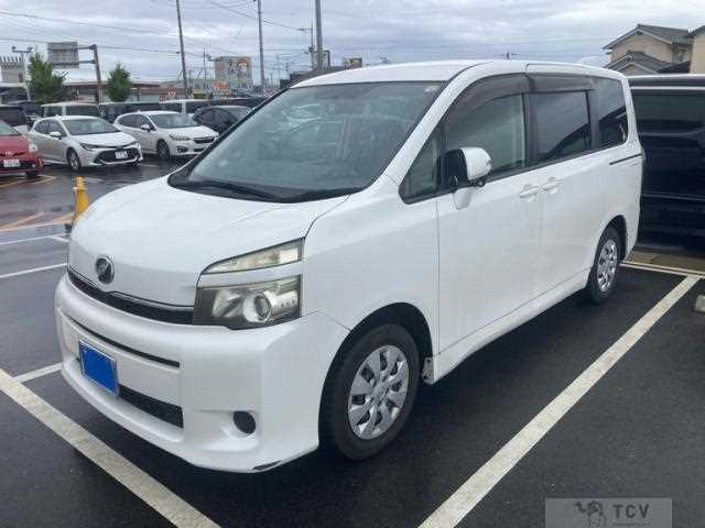 2010 Toyota Voxy