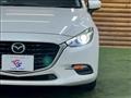 2017 Mazda Axela