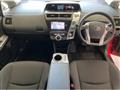 2017 Toyota PRIUS α