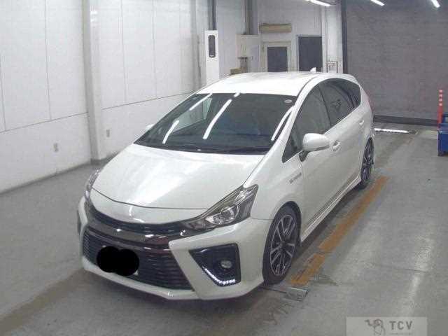 2016 Toyota PRIUS α